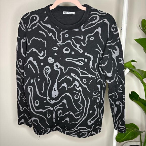 Zara Unisex Graphic Abstract Art Scribble Charcoal Knit Crewneck Sweater Size M - Picture 2 of 5